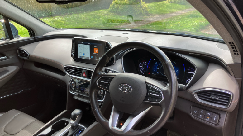 Hyundai Santa Fe 2.2 CRDi Premium 5dr 4WD Auto Diesel Estate